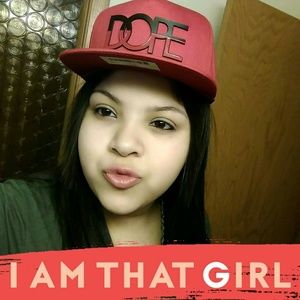 Meet your Posher, Alexandra